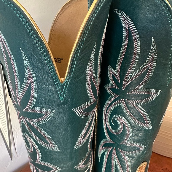 Lucchese Womens Caiman Cowboy Boots - Picture 8 of 8